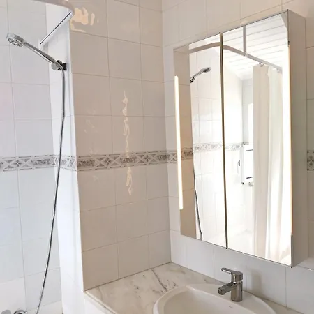 Old Town With Ocean Views Apartman Sesimbra